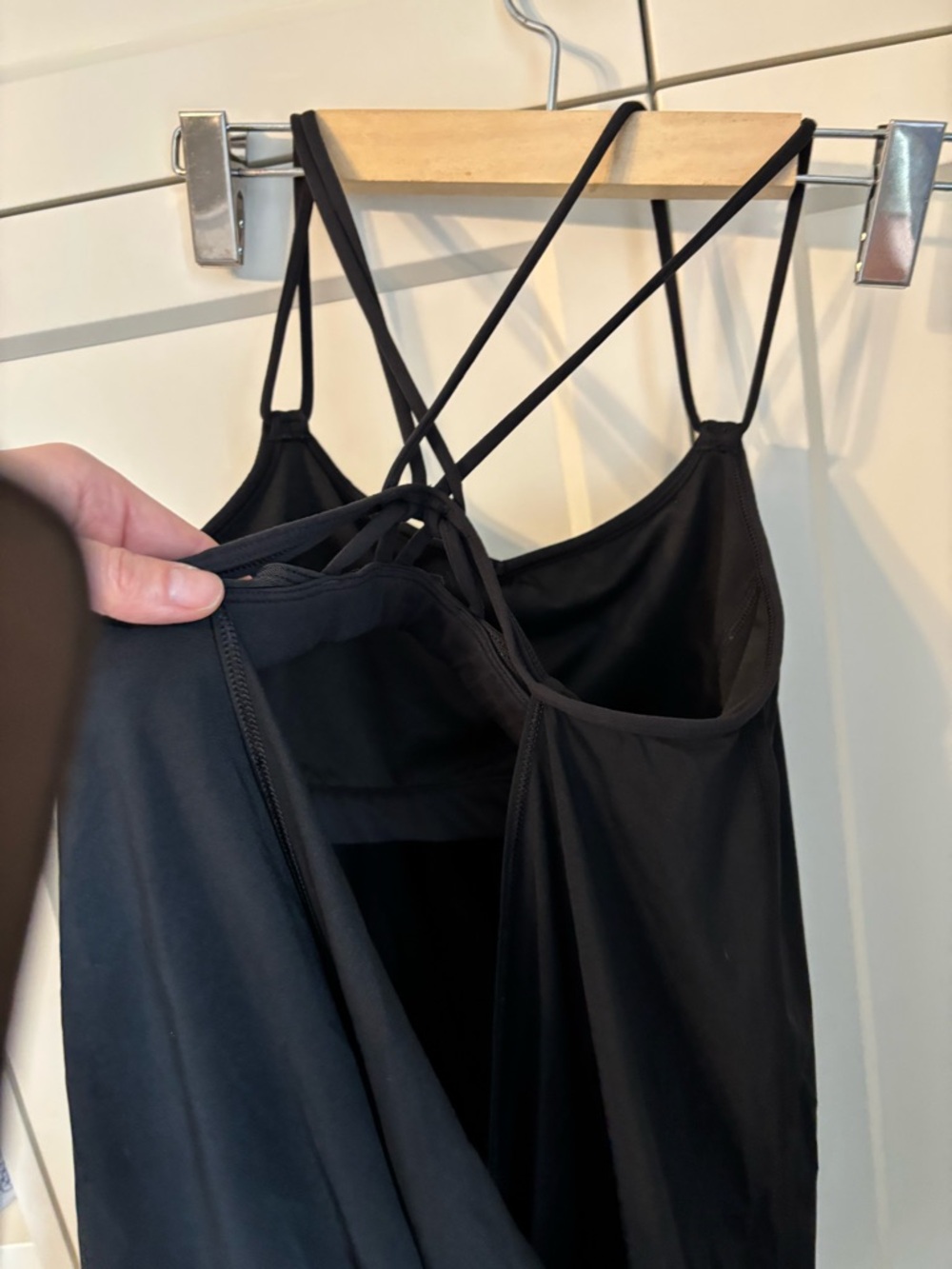 Lululemon Black Strappy Back Tank Top Size 6 | Built-In Bra - Picture 5 of 6